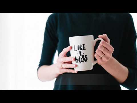 Group'3C - femme avec un mug like a boss